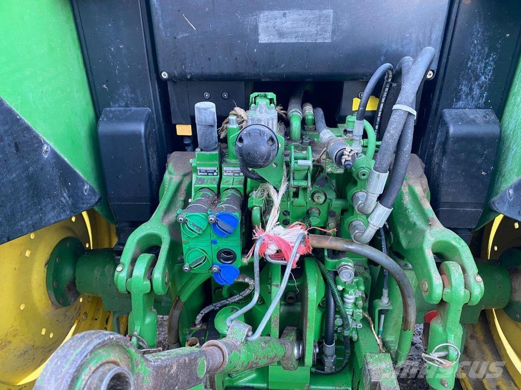 John Deere 6130   VENTE DIRECTE CLIENT CONTACTER LE 06.71.73. Traktori