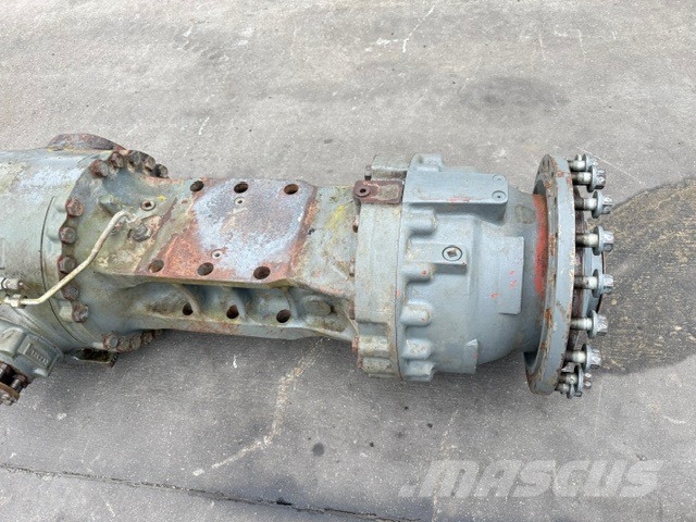 Liebherr l 576 ZF 3105 / 11643400 used axles Assen