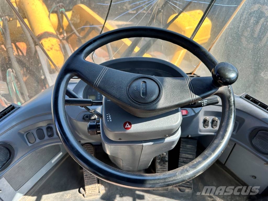 Komatsu WA 430-6 Gumikerekes homlokrakodók