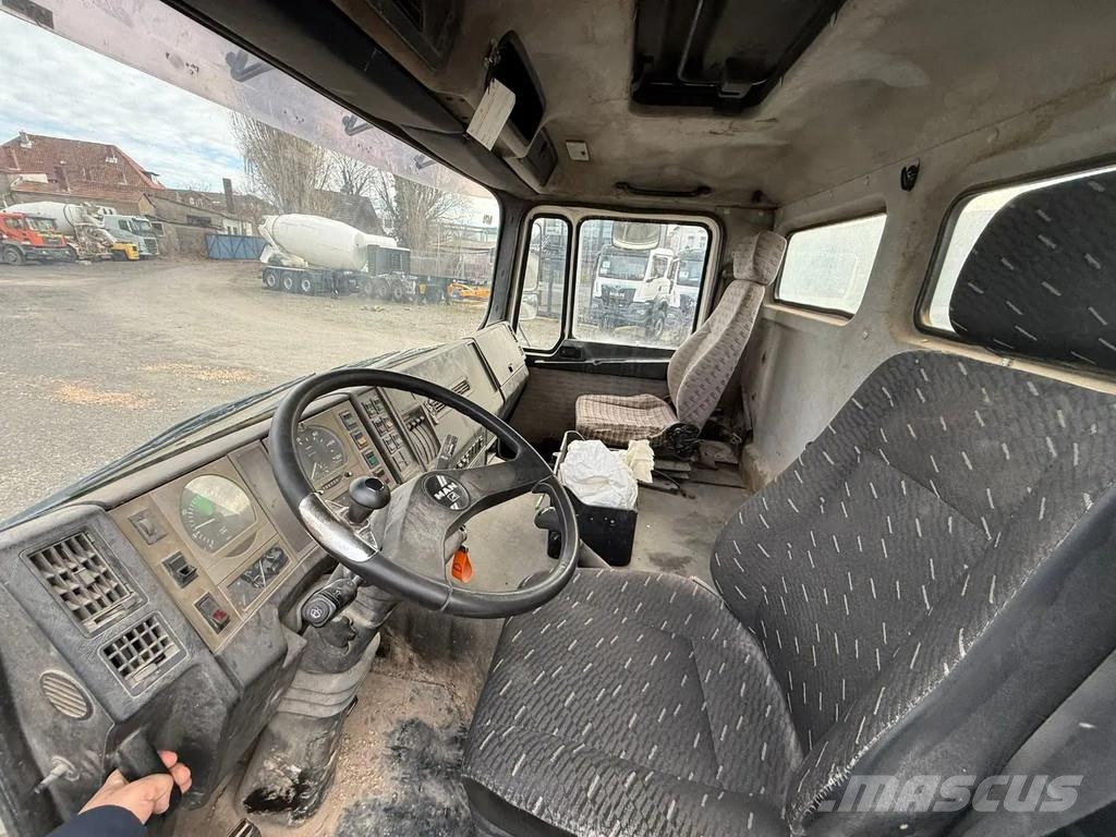 MAN 32.343 MAN 32.343 8x4 9m³ Betonmischer