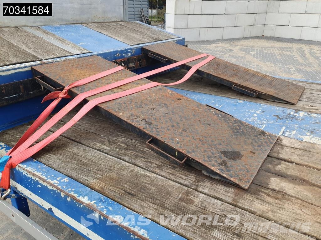 Nooteboom OSDS-41-03 Steering Axle MOT 01/27 Ramps SAF Mélybölcsős félpótkocsik