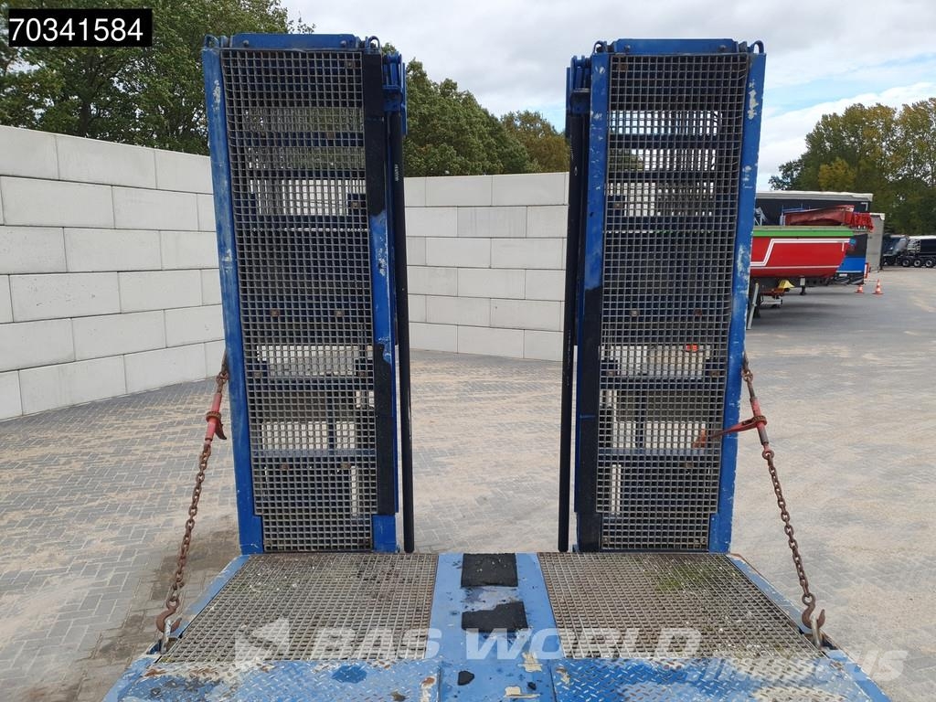 Nooteboom OSDS-41-03 Steering Axle MOT 01/27 Ramps SAF Mélybölcsős félpótkocsik