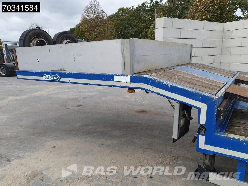 Nooteboom OSDS-41-03 Steering Axle MOT 01/27 Ramps SAF Mélybölcsős félpótkocsik