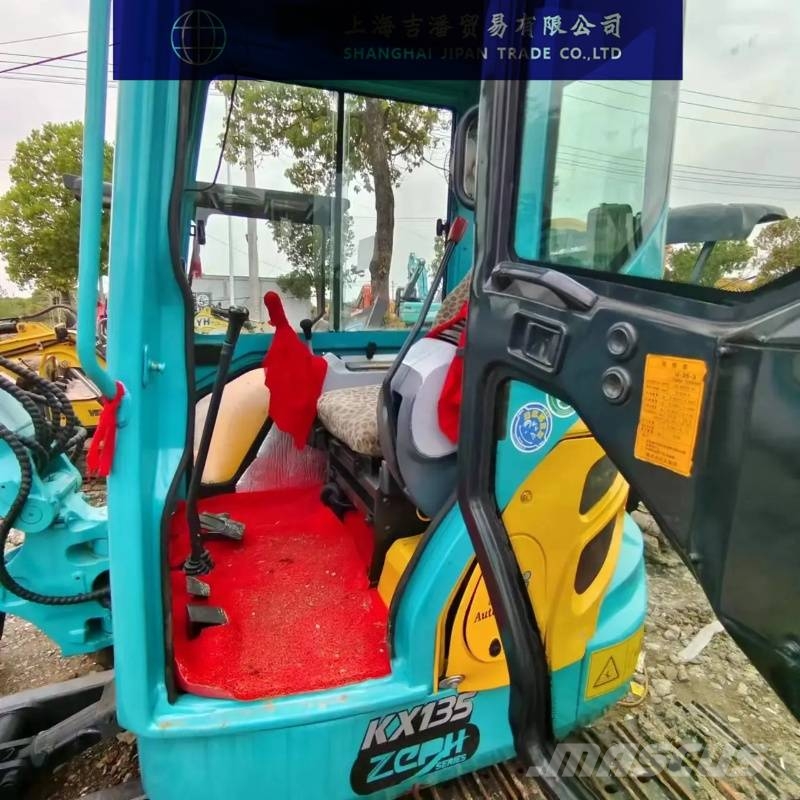 Kubota KX 135 Bageri guseničari
