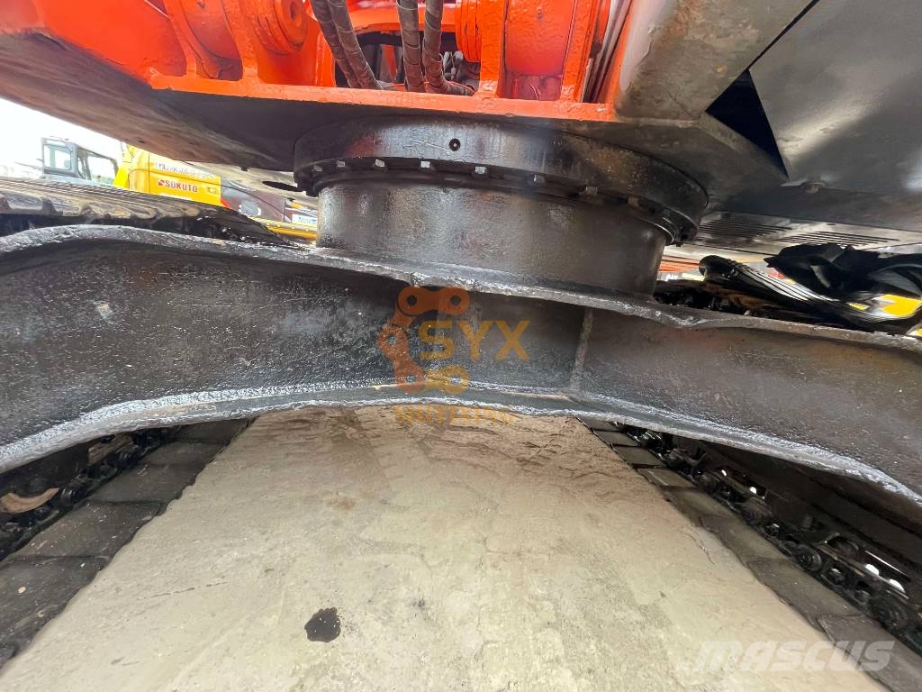 Hitachi EX 120-5 Bageri gusjeničari