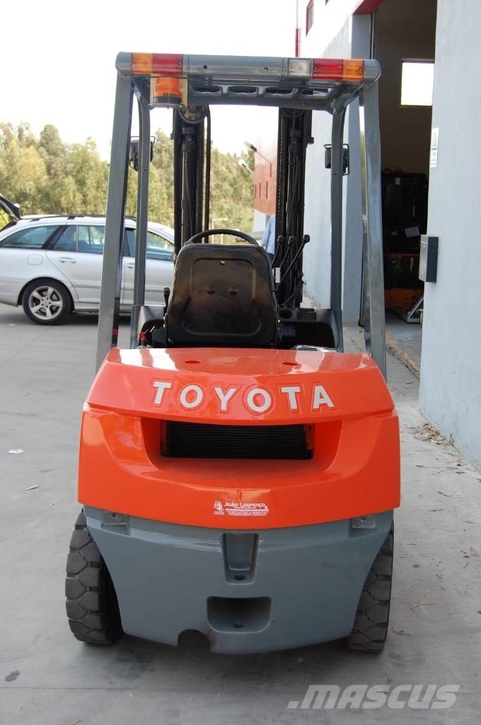 Toyota 7 FD 25 Dīzeļa autoiekrāvēji