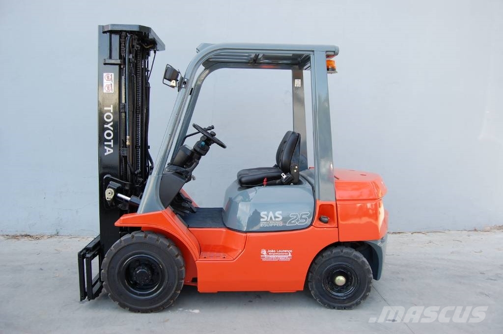 Toyota 7 FD 25 Dīzeļa autoiekrāvēji
