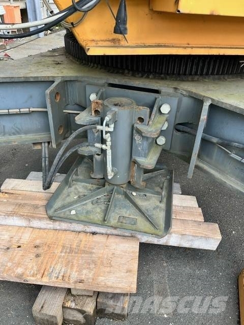 Liebherr 120K.1 Turmdrehkrane