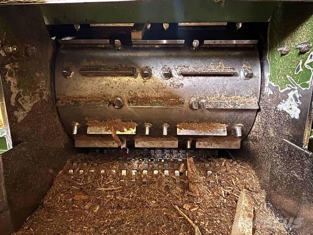 Pezzolato PTH 700/660 E Fliskuttere
