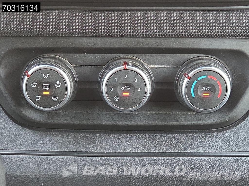 Renault Trafic 150pk Automático - L2H1 - LED - Aire Acondi شاحنة مقفلة