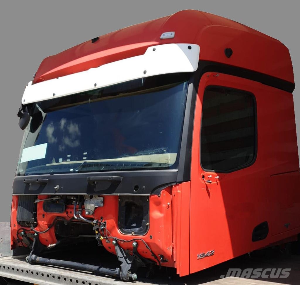 Mercedes-Benz ACTROS 2500mm BIG SPACE EURO 6 Cabinas