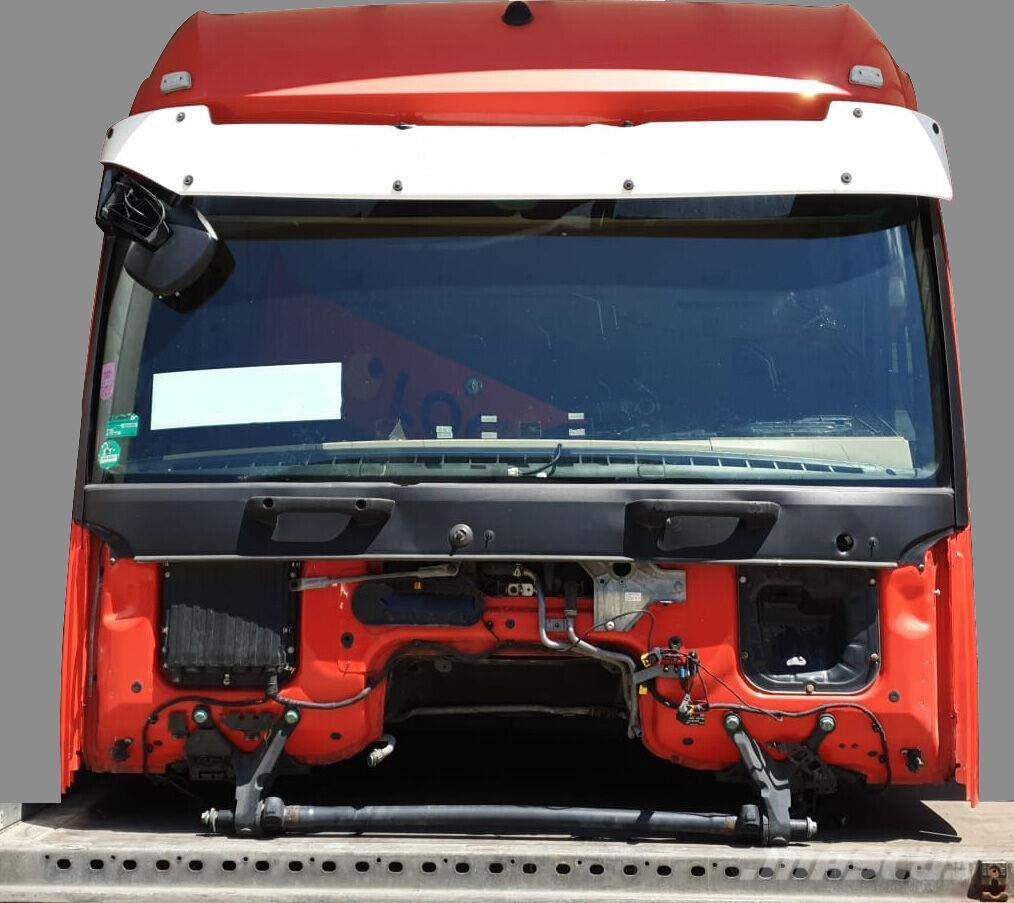 Mercedes-Benz ACTROS 2500mm BIG SPACE EURO 6 Cabinas