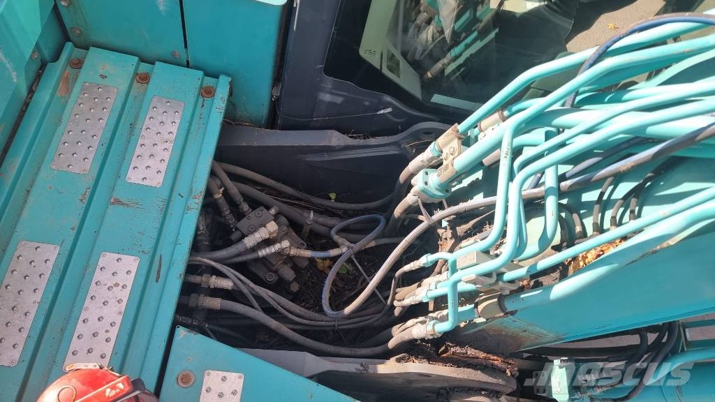Kobelco SK 210 LC-10 Raupenbagger