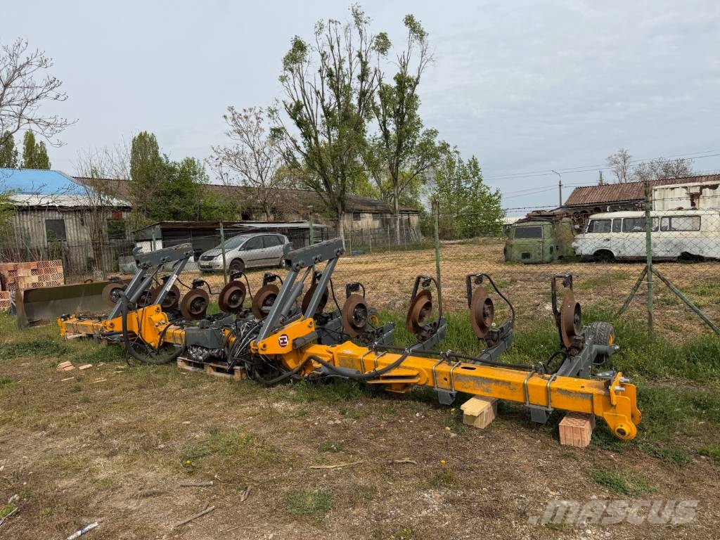 Hagie STS12 Pašgājēji smidzinātāji