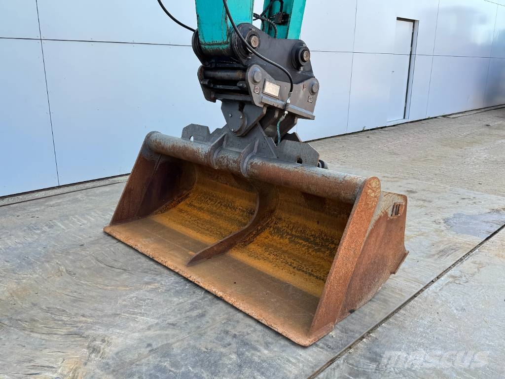 Kobelco SK230SRLC-5 - Tilting Bucket / Automatic Greasing Rupsgraafmachines