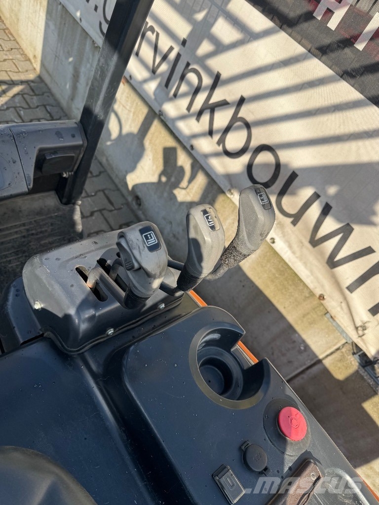 Doosan B 35 X-7 Elektrikli forkliftler