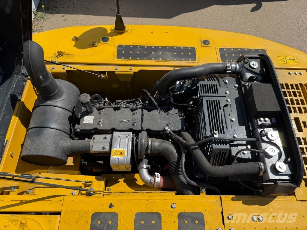 Komatsu PC210-10M0 - Unused / Hammer Lines Escavatori cingolati