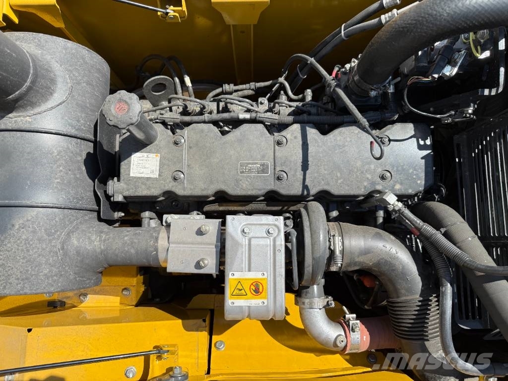 Komatsu PC210-10M0 - Unused / Hammer Lines Escavatori cingolati