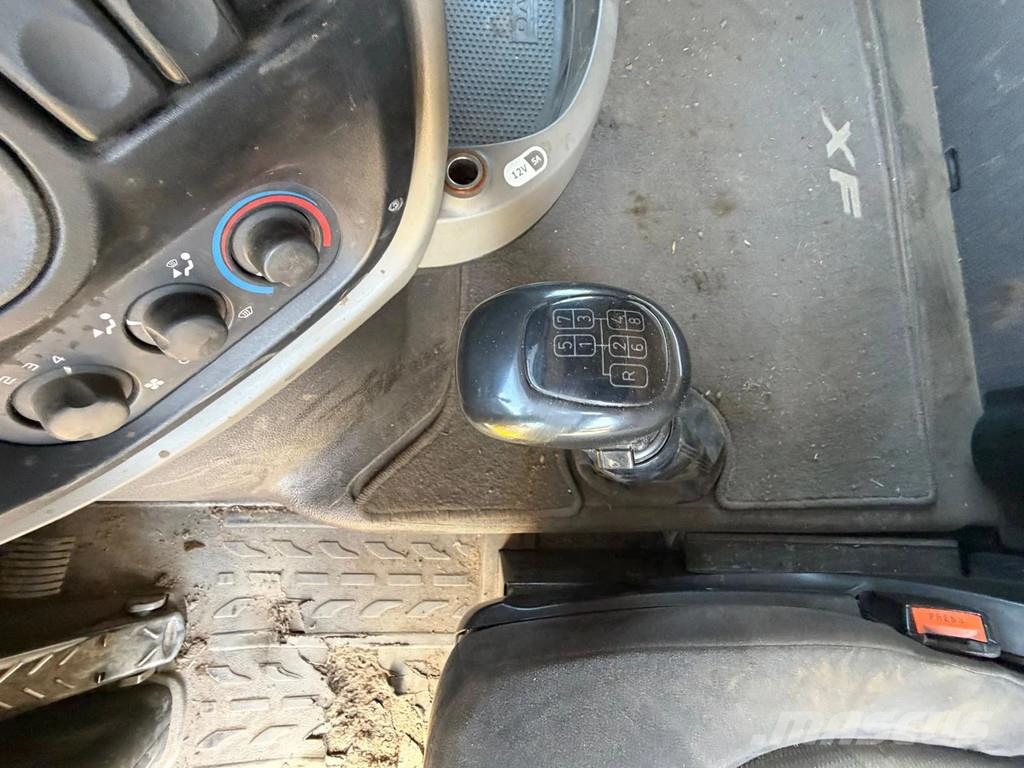 DAF XF 105.460 Multilift 6x2 Hyva Manual Gearbox Euro5 Camiones polibrazo