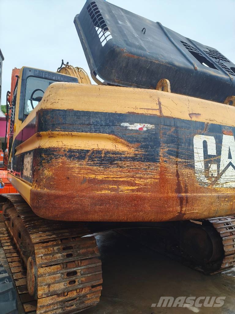 CAT 325 B L Гусеничні екскаватори