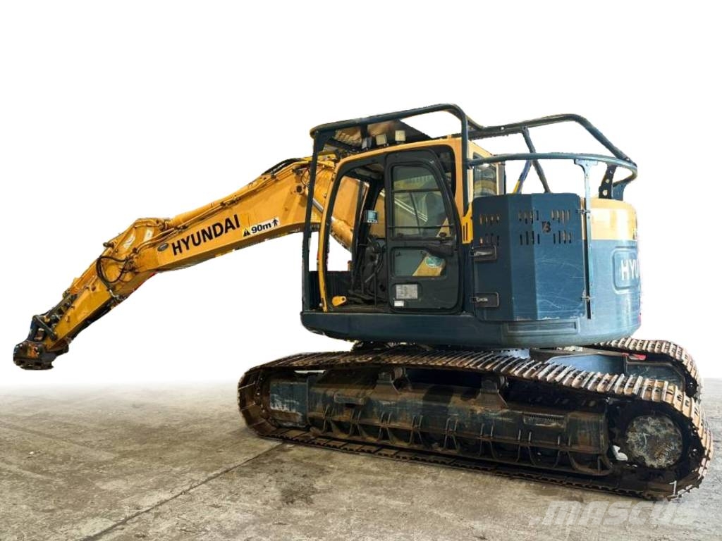 Hyundai 235 HarvaDig c/w quick hitch حفارات