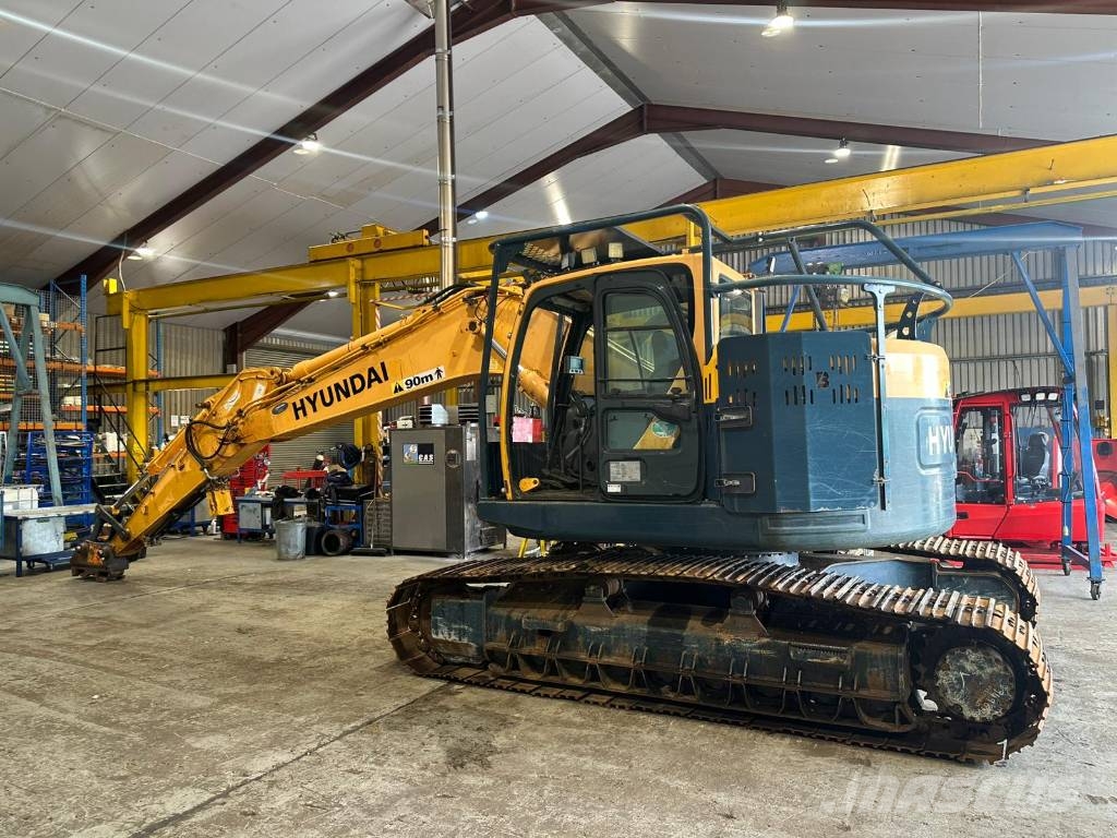 Hyundai 235 HarvaDig c/w quick hitch حفارات
