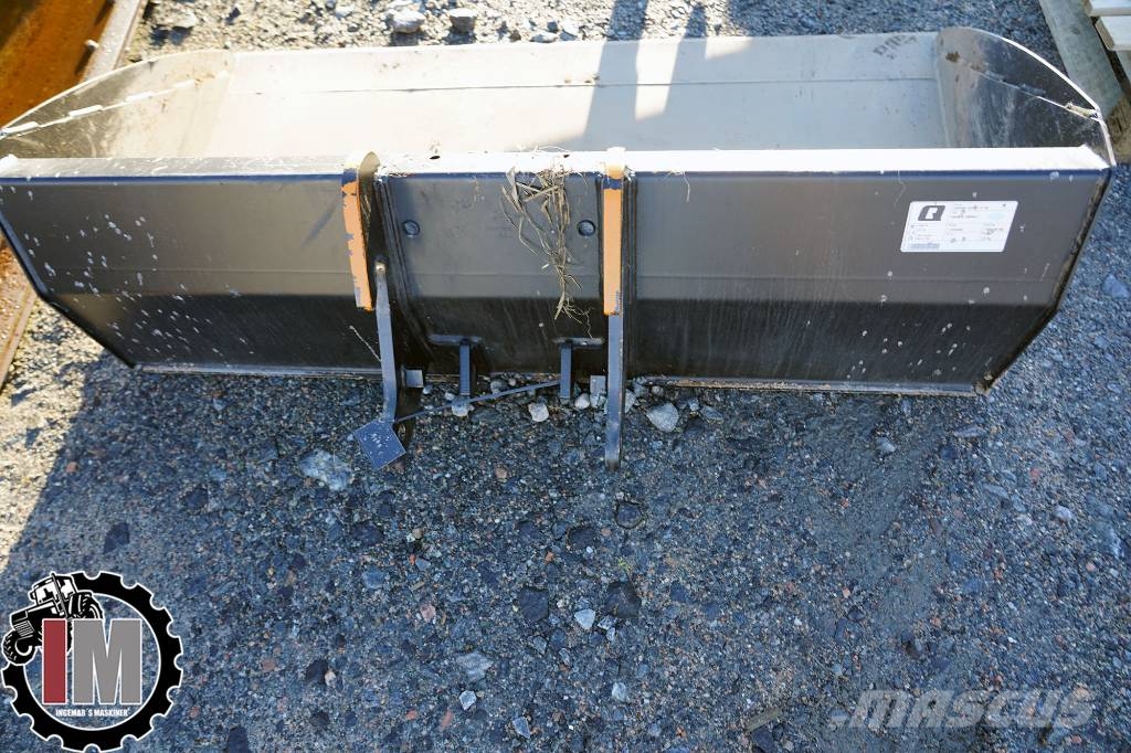 PLANERINGSSKOPA 1600 MM S160 KRAMER COMPACT Ковши