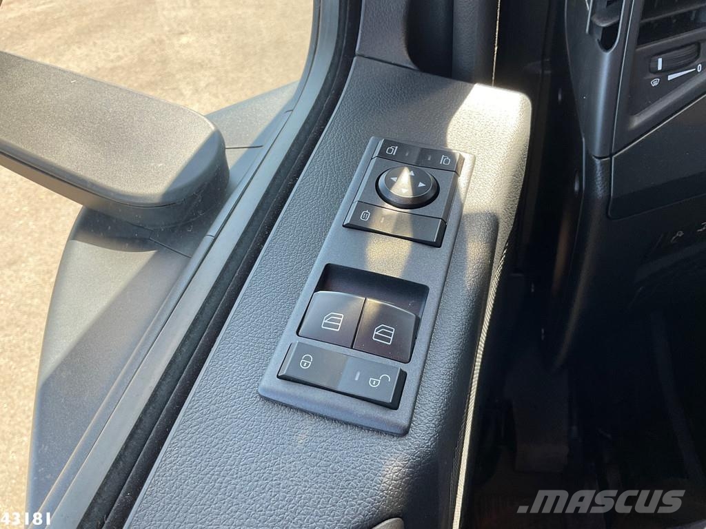 Mercedes-Benz Actros 2643 VDL 21 Ton haakarmsysteem Камиони с кран с кука