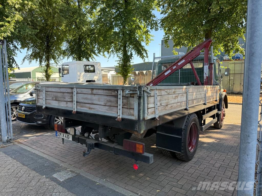 Mercedes-Benz 710 4X4 + Palfinger kraan / Oldtimer / 52.539km !! Kranen voor alle terreinen