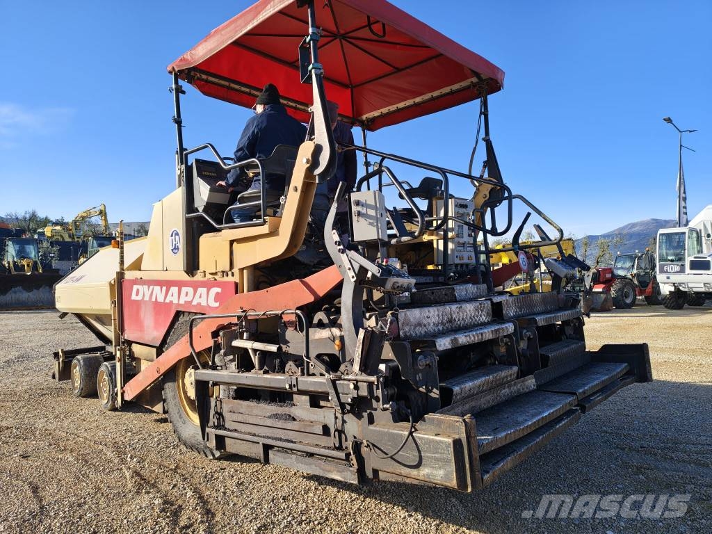 Dynapac F 121-6W Asphalt pavers