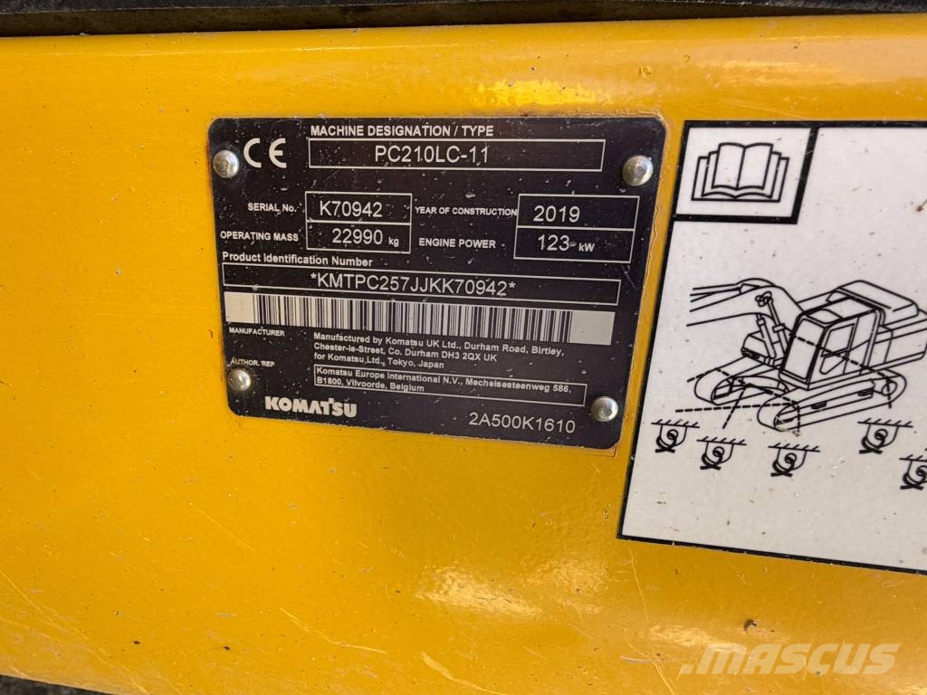 Komatsu PC 210LC-11E0 Raupenbagger