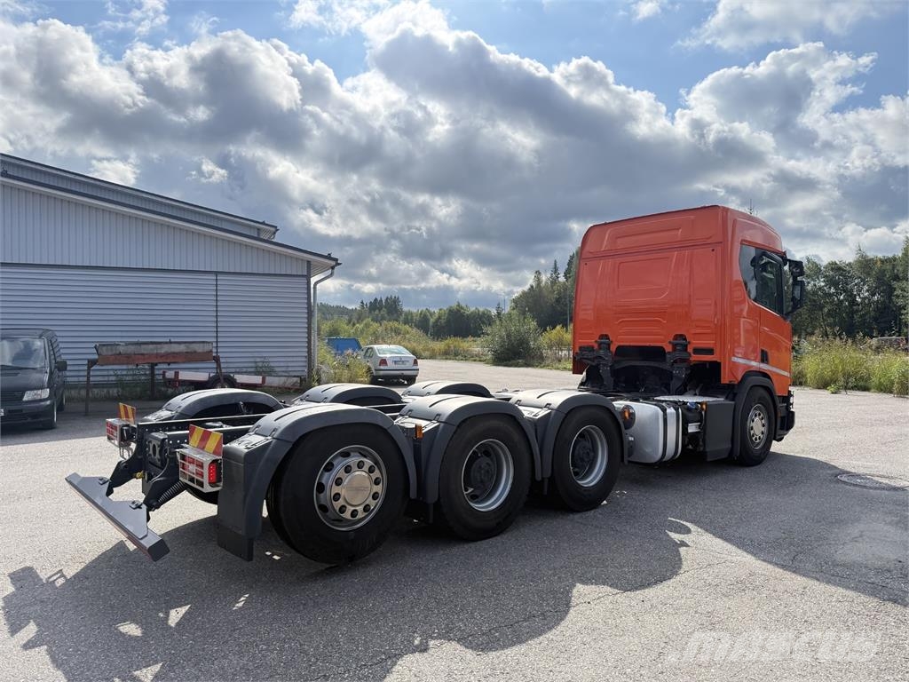 Scania R500 8X4 Nákladní vozidlo bez nástavby