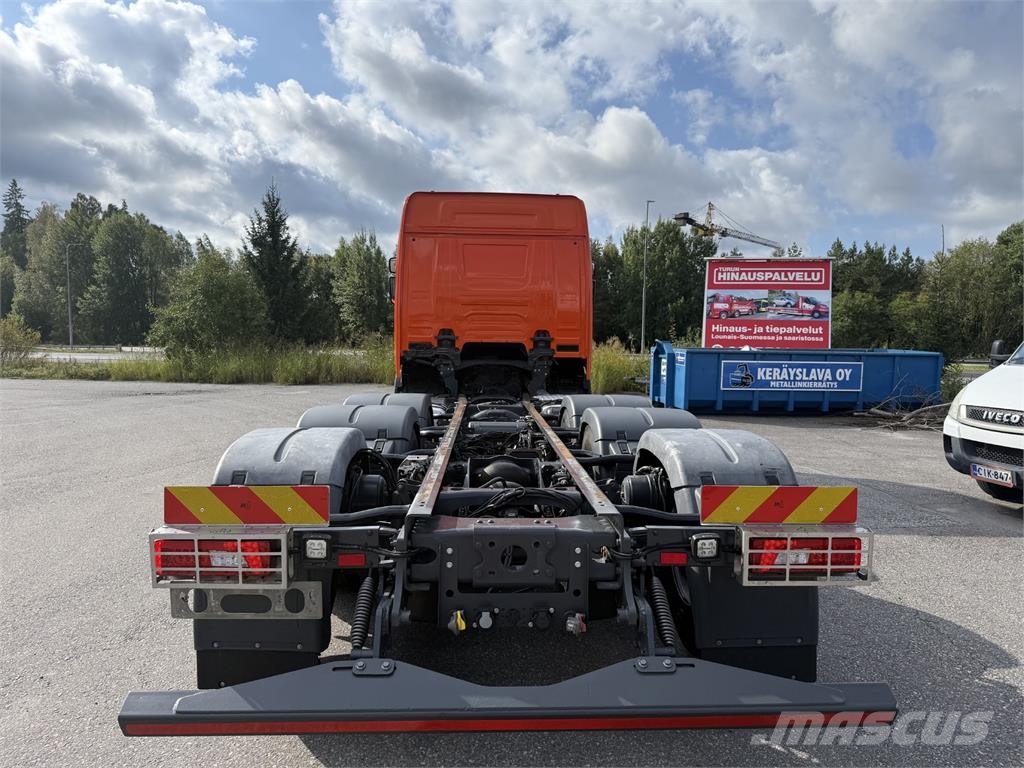 Scania R500 8X4 Nákladní vozidlo bez nástavby