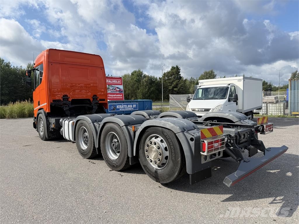 Scania R500 8X4 Nákladní vozidlo bez nástavby