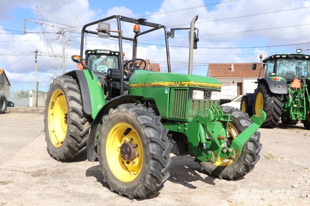 John Deere 5400 Traktoren