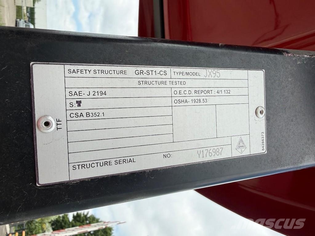 Case IH JX95 4x4 NEW AND UNUSED! Traktorid
