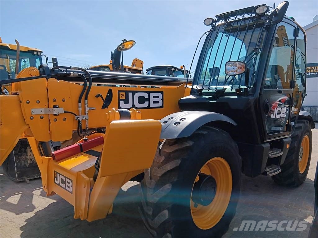 JCB 540-140 Телескопические погрузчики