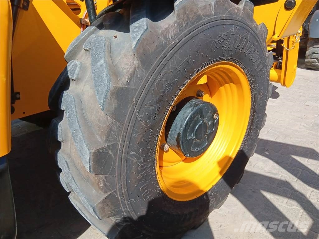 JCB 540-140 Телескопические погрузчики