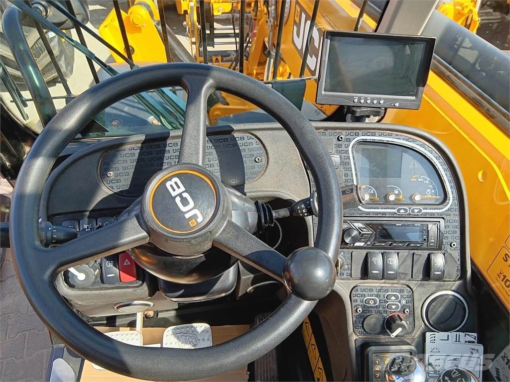 JCB 540-140 Телескопические погрузчики