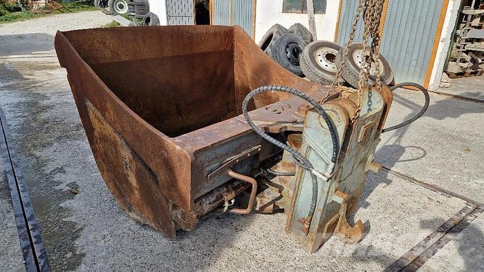 Volvo S3 190 cm Böschungslöffel / Grabenräumlöffel Bösch Koparki specjalne