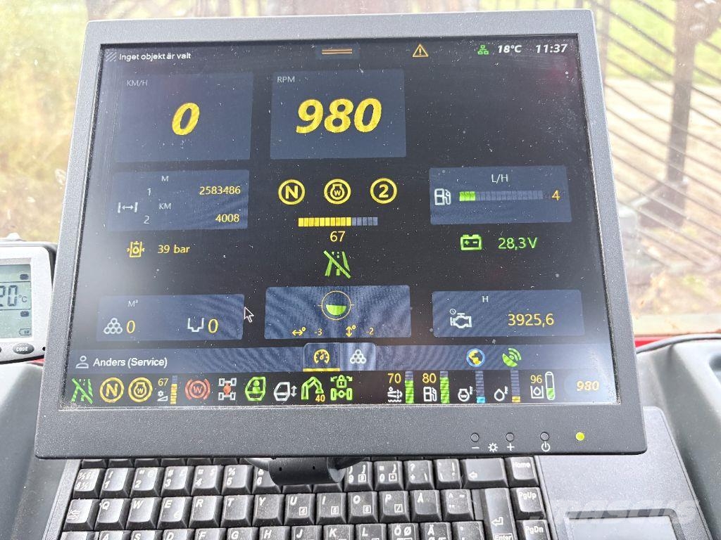 Komatsu 835 Forwarderid