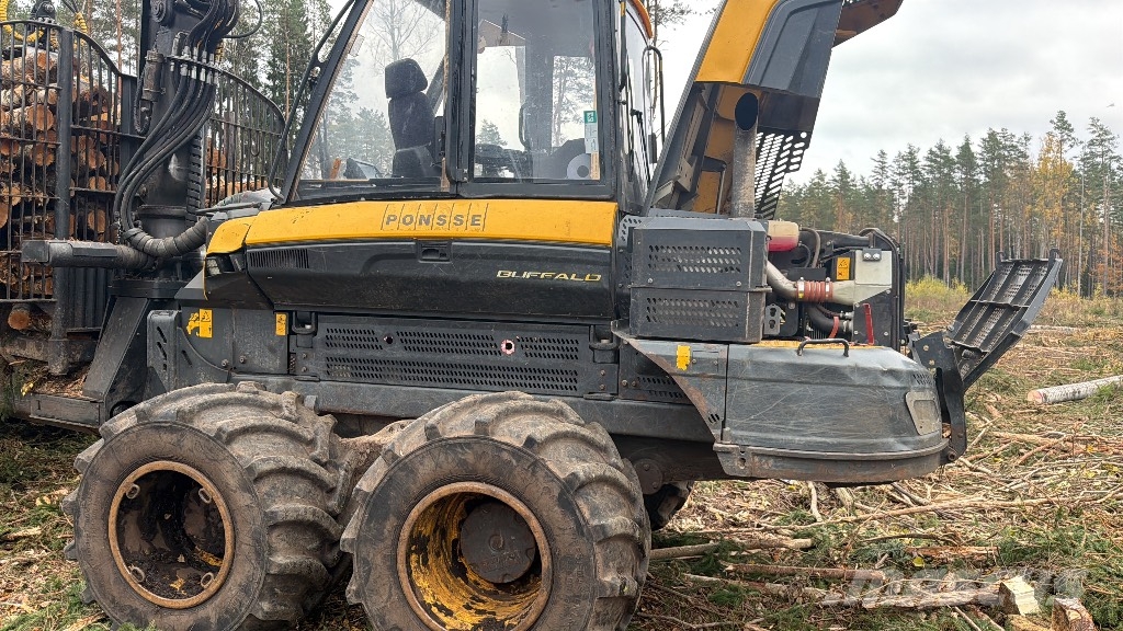 Ponsse Buffalo 8W Forwarders