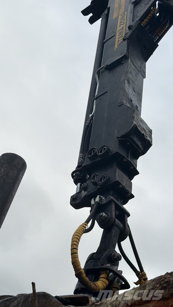 Ponsse Buffalo 8W Forwarders