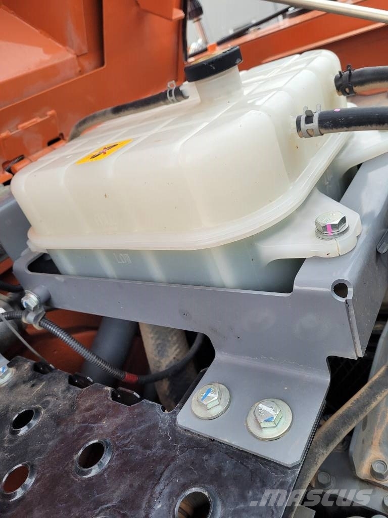 Hitachi ZX 225 US LC-7 MED BLAD , UTHYRES Raupenbagger