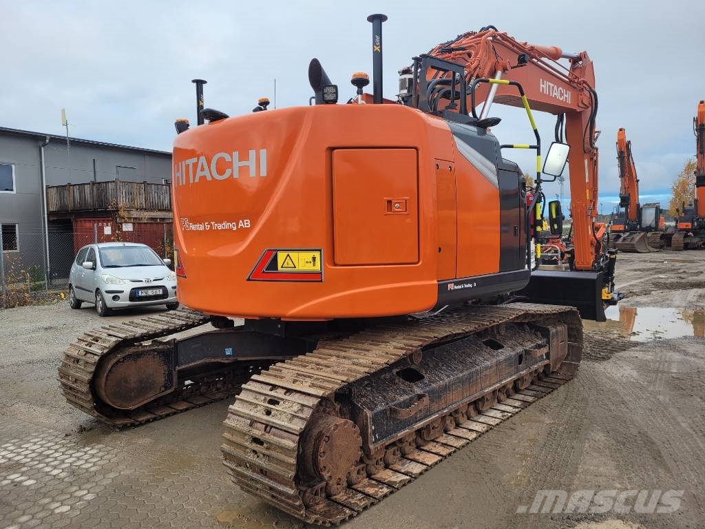 Hitachi ZX 225 US LC-7 MED BLAD , UTHYRES Raupenbagger
