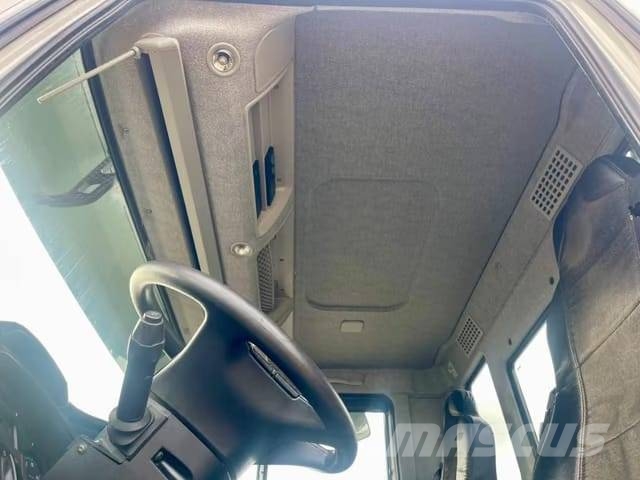 Iveco X-WAY 460 Trasportatore per veicoli