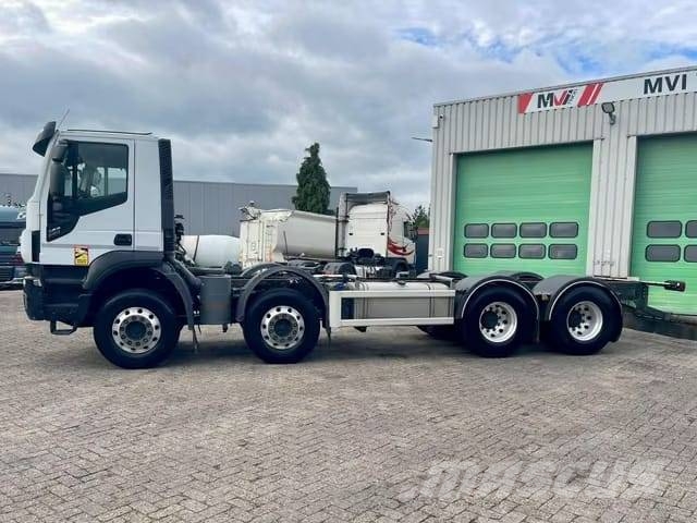 Iveco X-WAY 460 Trasportatore per veicoli