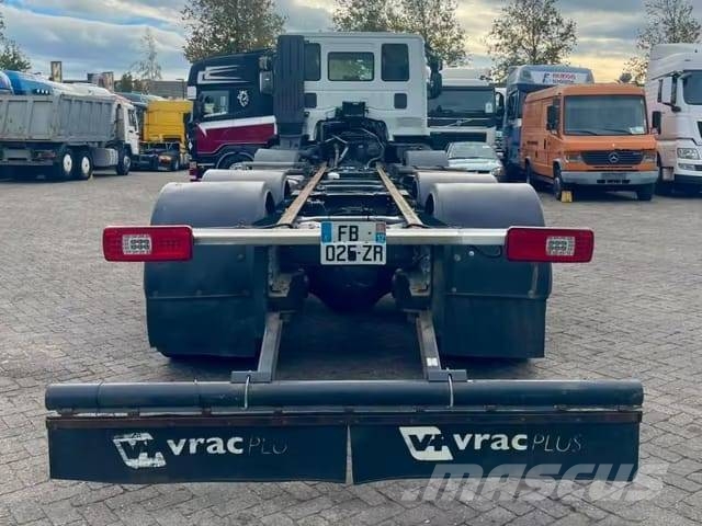 Iveco X-WAY 460 Trasportatore per veicoli