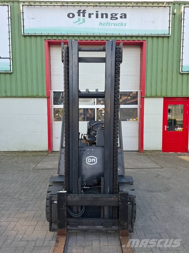 OM XG30 Heftruck LPG forklifts