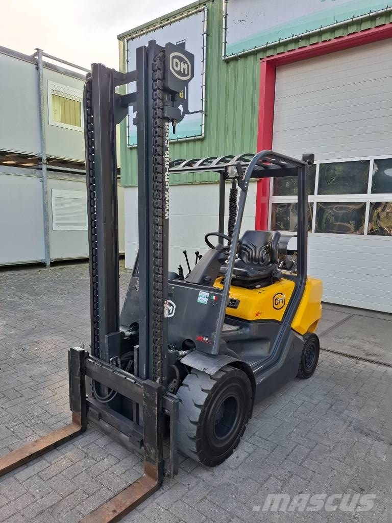 OM XG30 Heftruck LPG forklifts